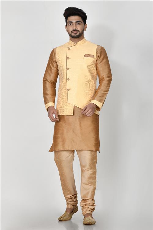 https://media.vinhemfashion.com/Images/RajsahiVol4BVLS297FRDX0JV6H2/image/designer